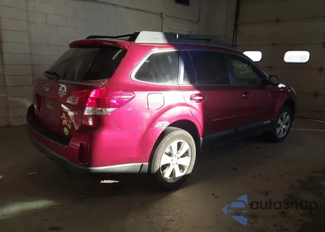 2012 Subaru Outback 2.5I Premium из США, поврежденный, VIN 4S4BRCGC8C3237849